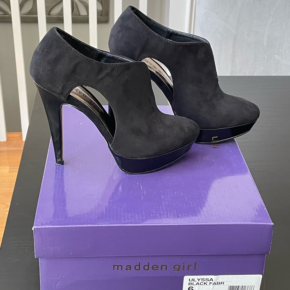 Hot Madden Girl Size 6 Stiletto Booties!